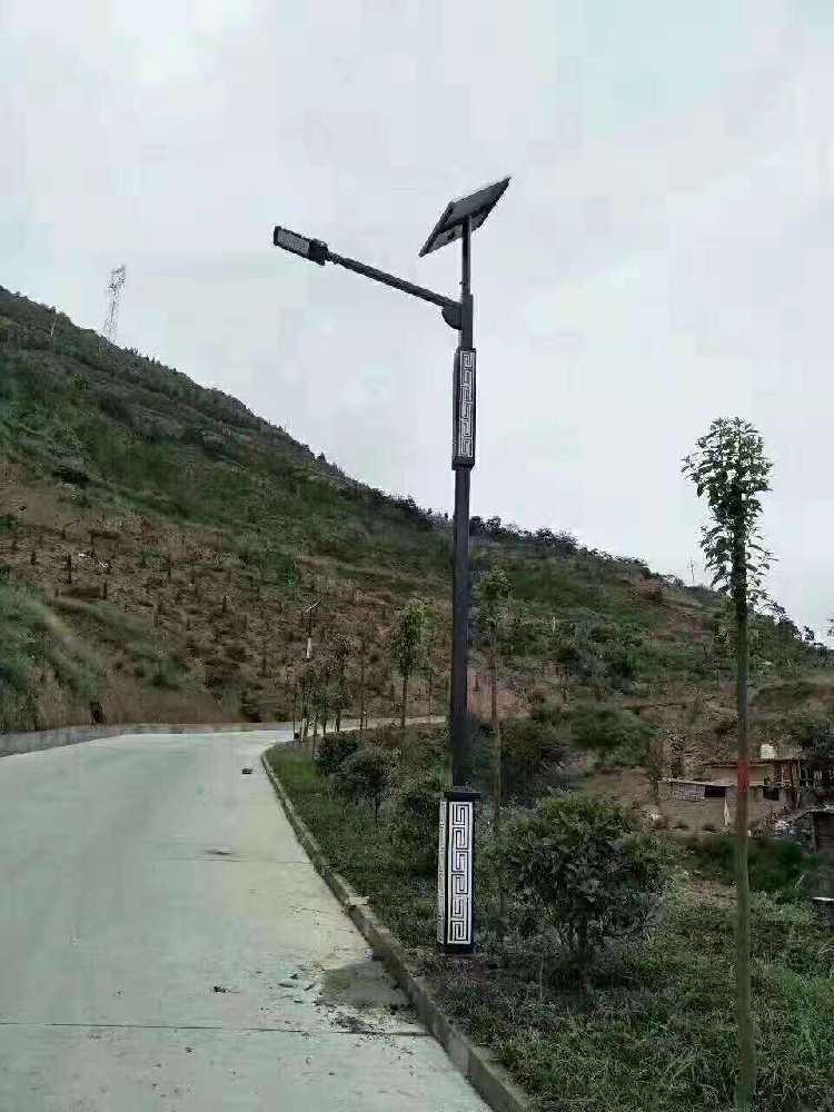 平阴县仿古太阳能路灯